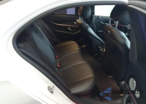 2018 Mercedes-Benz E 300 из США, поврежденный, VIN WDDZF4JB8JA339619